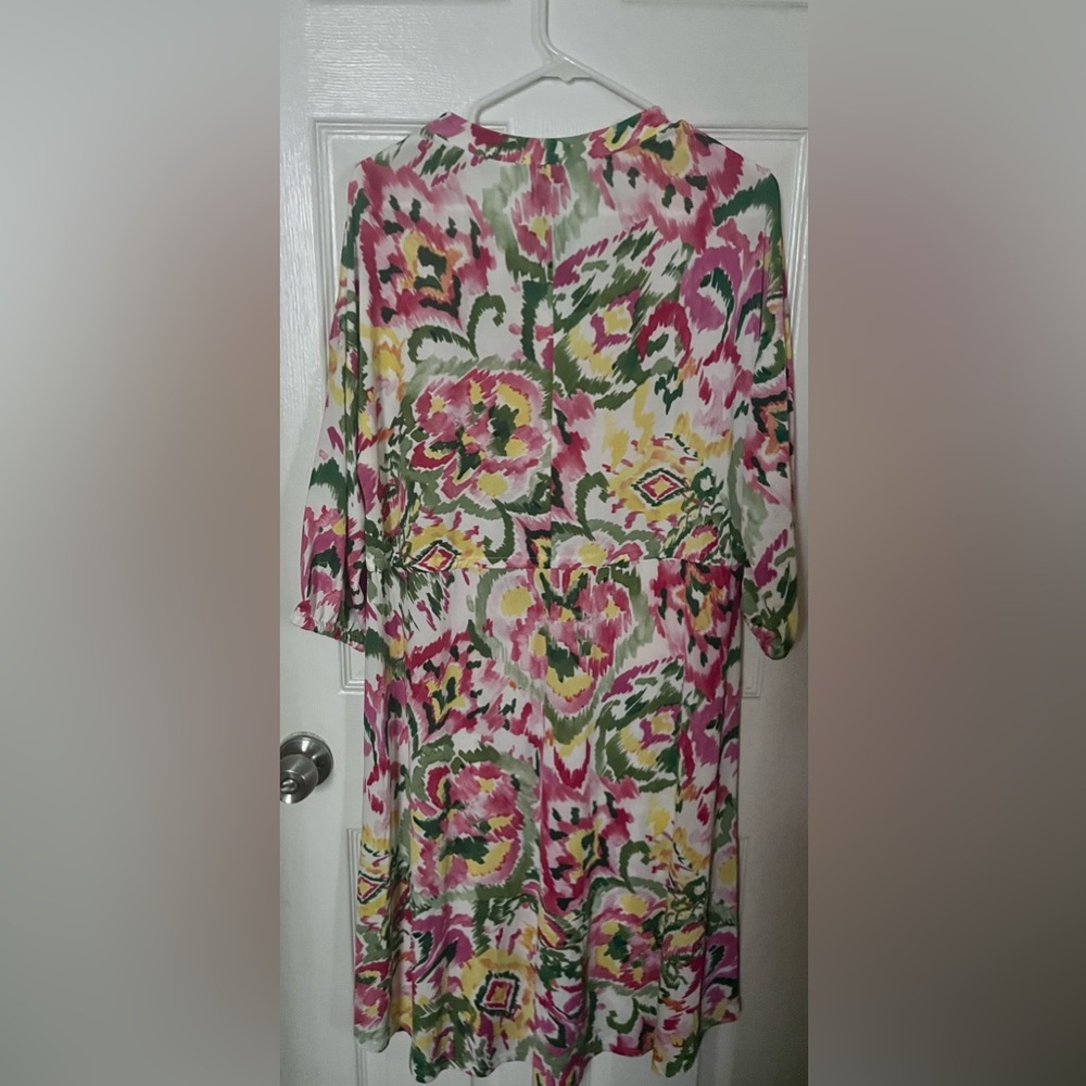 Dress - Picture 2 of 4